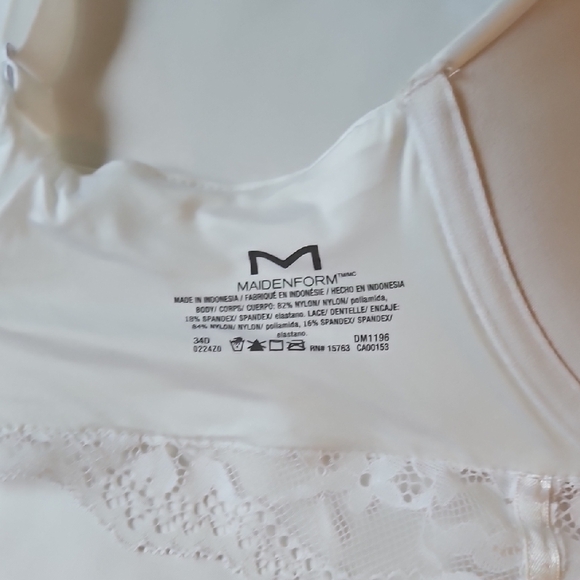 Maidenform White Wireless Lace Accent Bra - Picture 7 of 7